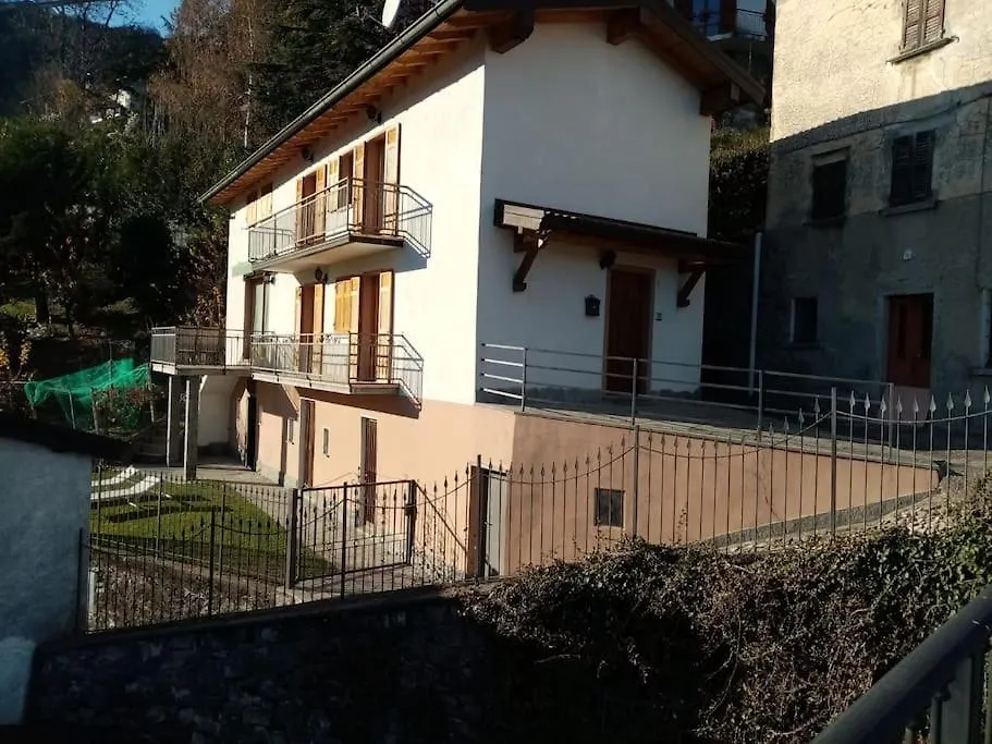 Holiday home Casa Del Sole Villa Casasco Intelvi Italy